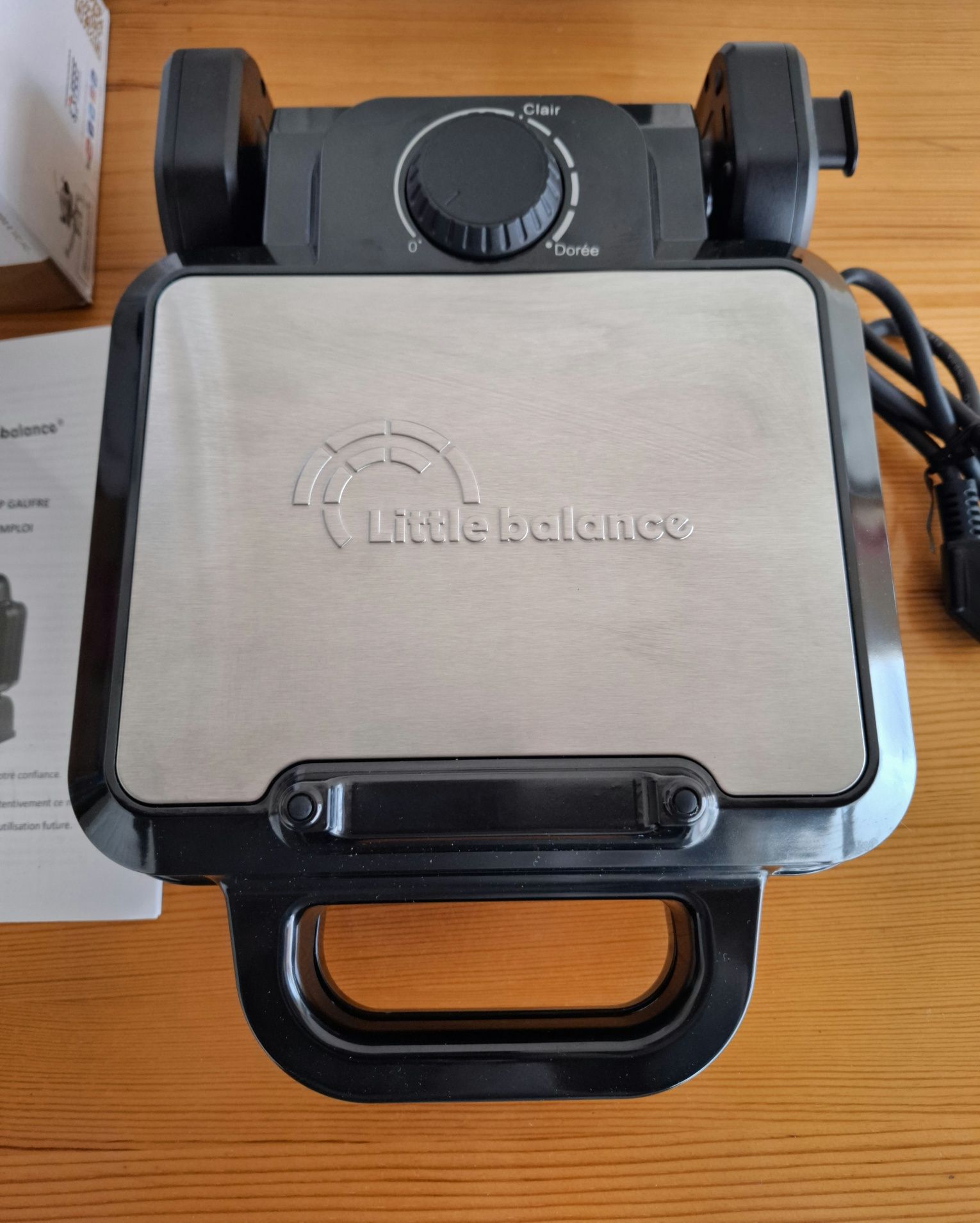 Гофретник въртяща основа LITTLE BALANCE 8805 Flip Waffles1200W,