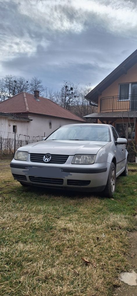 Vând voltwagen bora 1.9tdi alh