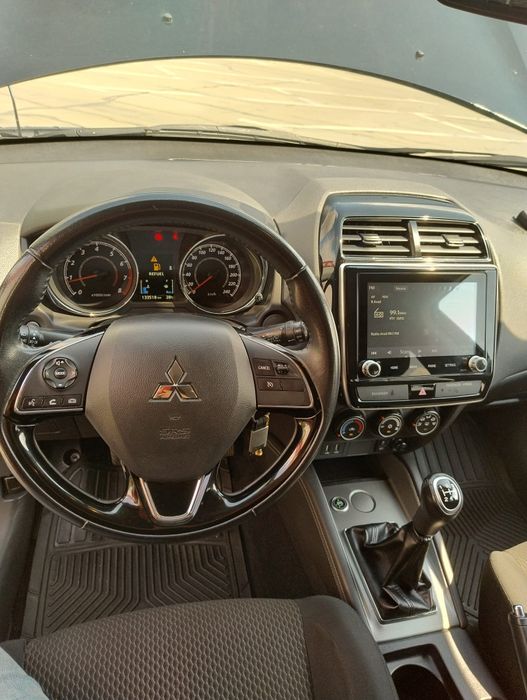 Vând Mitsubishi Asx din 2021