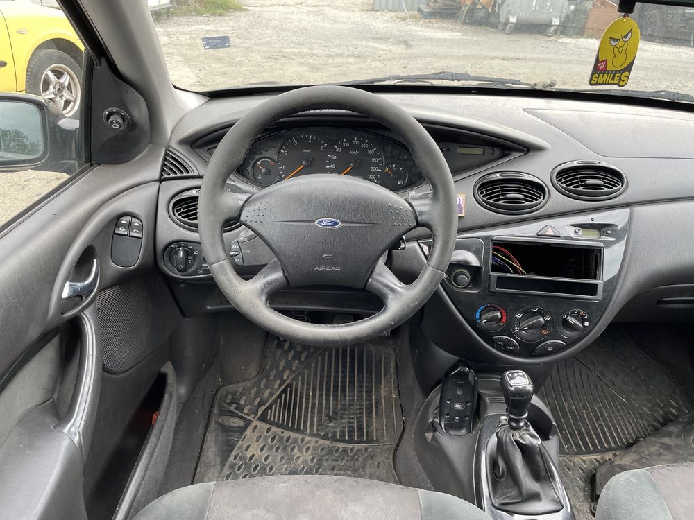 Ford Focus 1.8td 90кс 2001г На Части