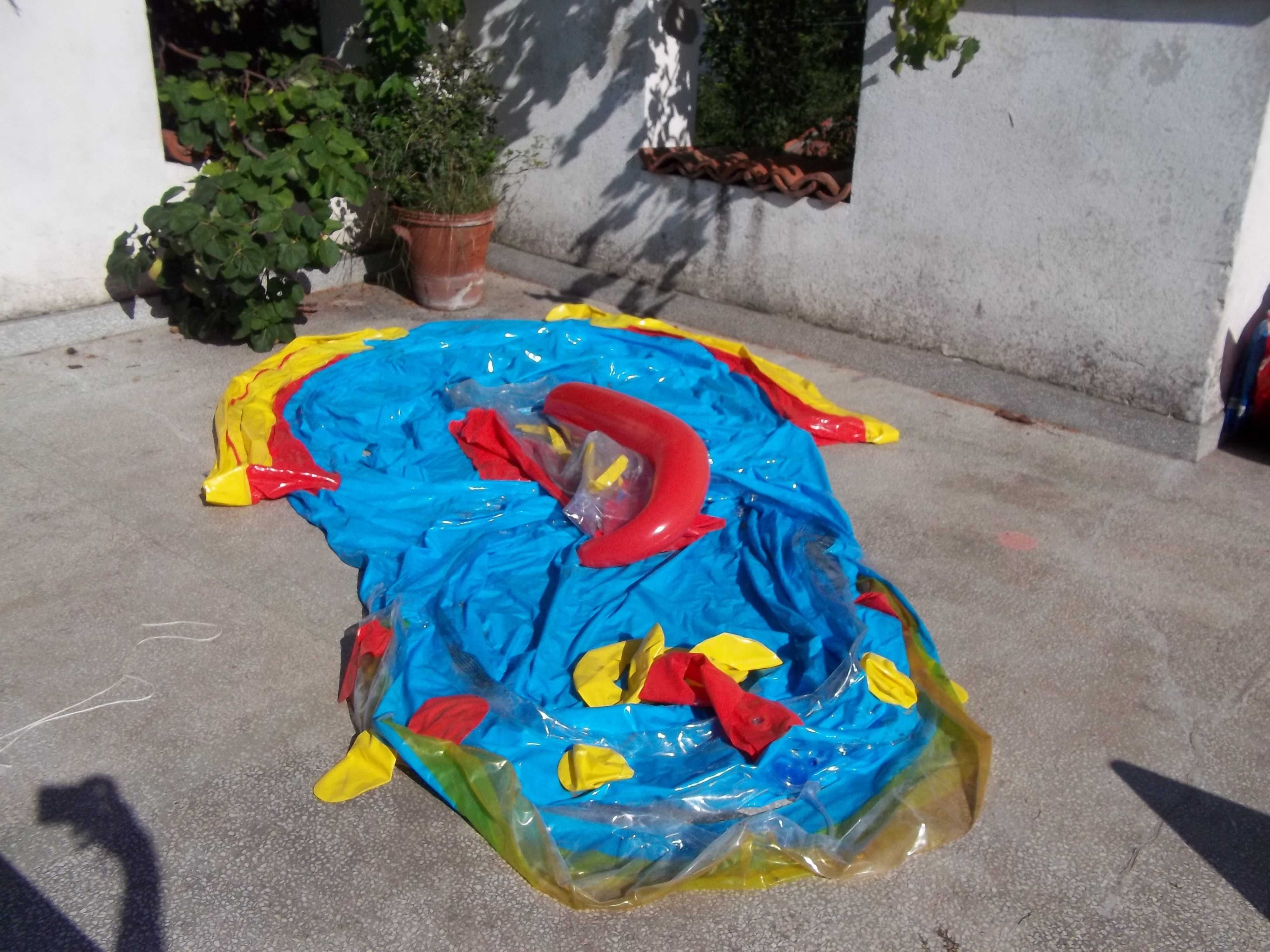Надуваеми басейн дюшек матрак детски батут и спасителна жилетка ри