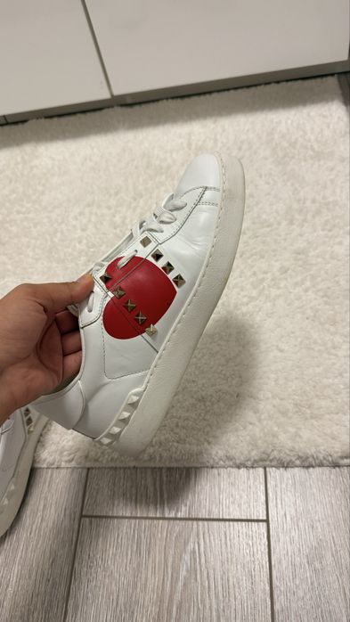 Adidasi Valentino Garavani Rockstud Limited Edition