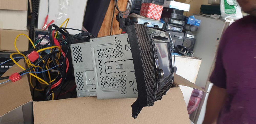 мултимедия Alpine за мерцедес Ц класа