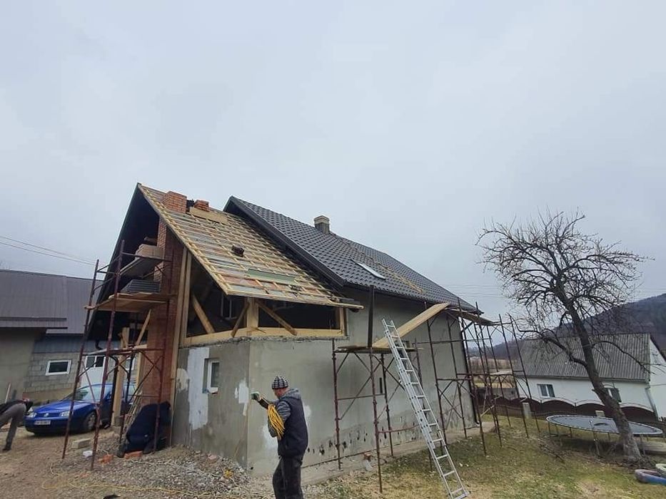 Executam acoperisuri de A la Z si reparatii de Urgenta