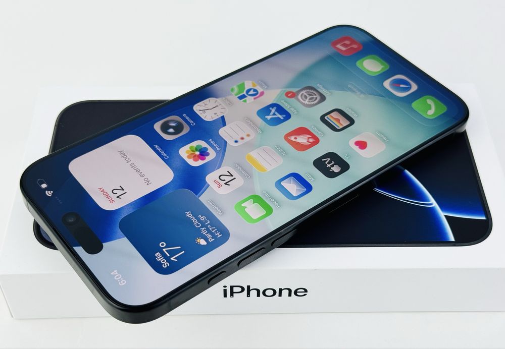 НОВ! Apple iPhone 16 Pro Max 256GB Black Titanium Гаранция!