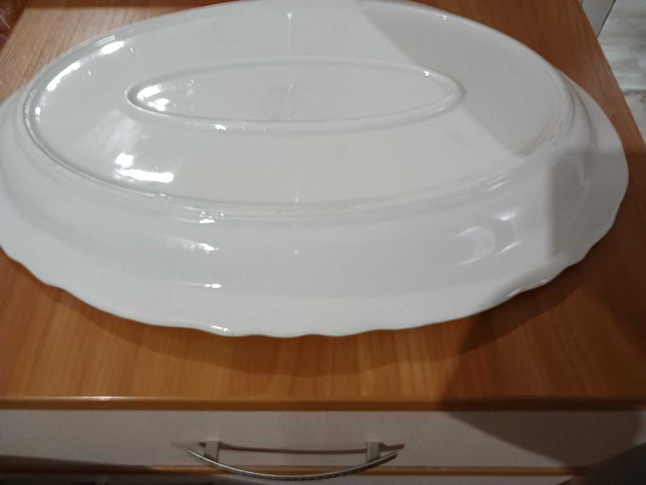 Сервизи - троянска керамика и порцелан