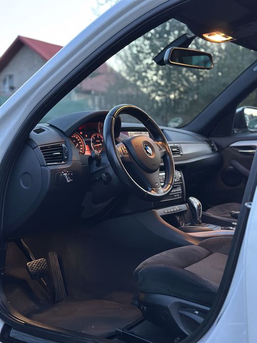 BMW X1 / M-pack / xdrive , xline / Rate /Garantie