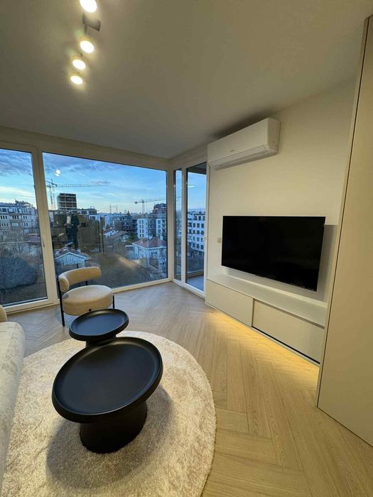 Двустаен, под наем, ж.к Кръстова вада