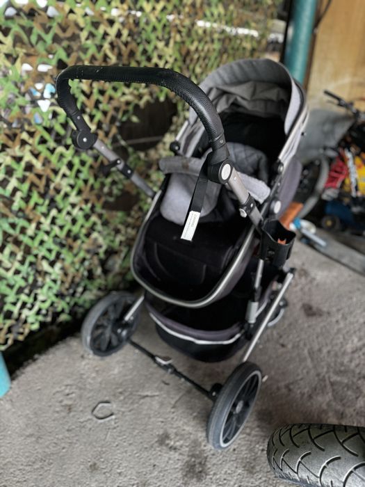 Продам детскую коляску