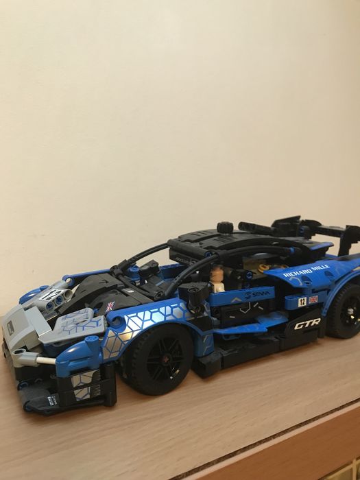 Masina Lego asamblata