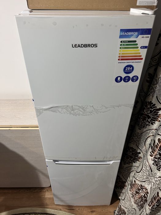 Новый холодильник бренда LEADBROS