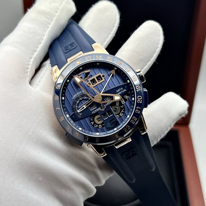 Ulysse Nardin GMT - Perpetual Calendar Blue