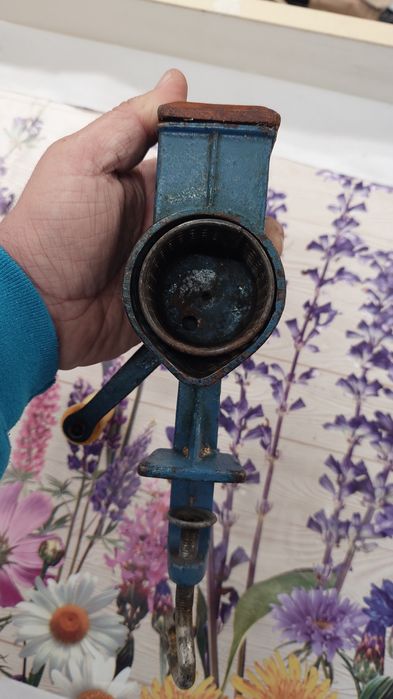 mașina de tocat carne nr. 10