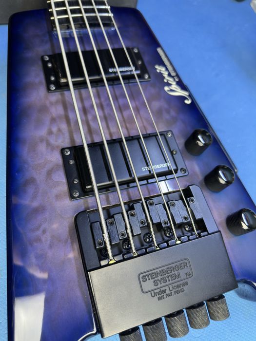 Компактная бас-гитара Steinberger Spirit XT-25
