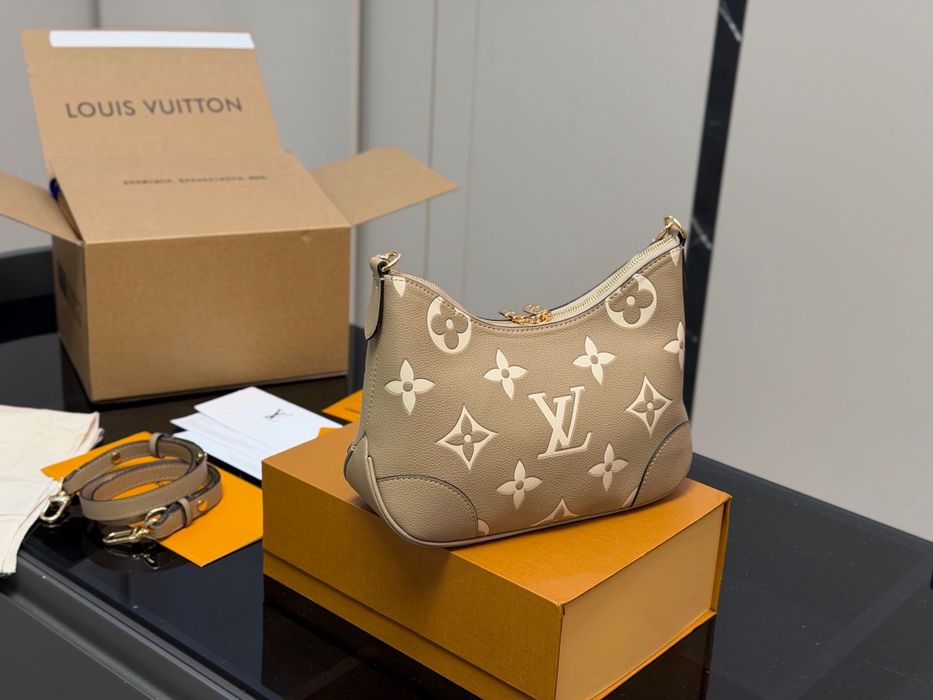 Дамска чанта LV Boulogne