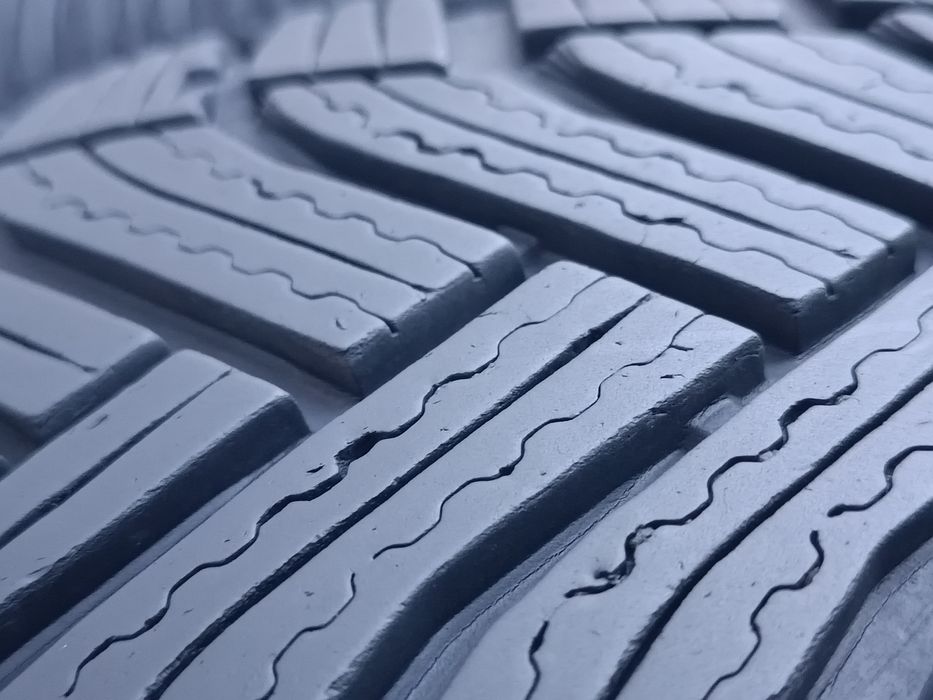 215/55/17 Michelin