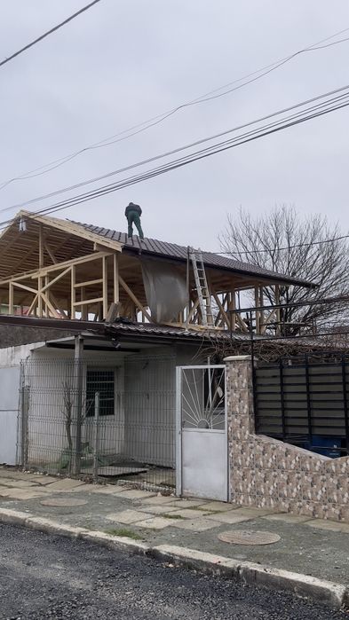 Firma autorizata executam acoperisuri de la A la Z și Reparatii