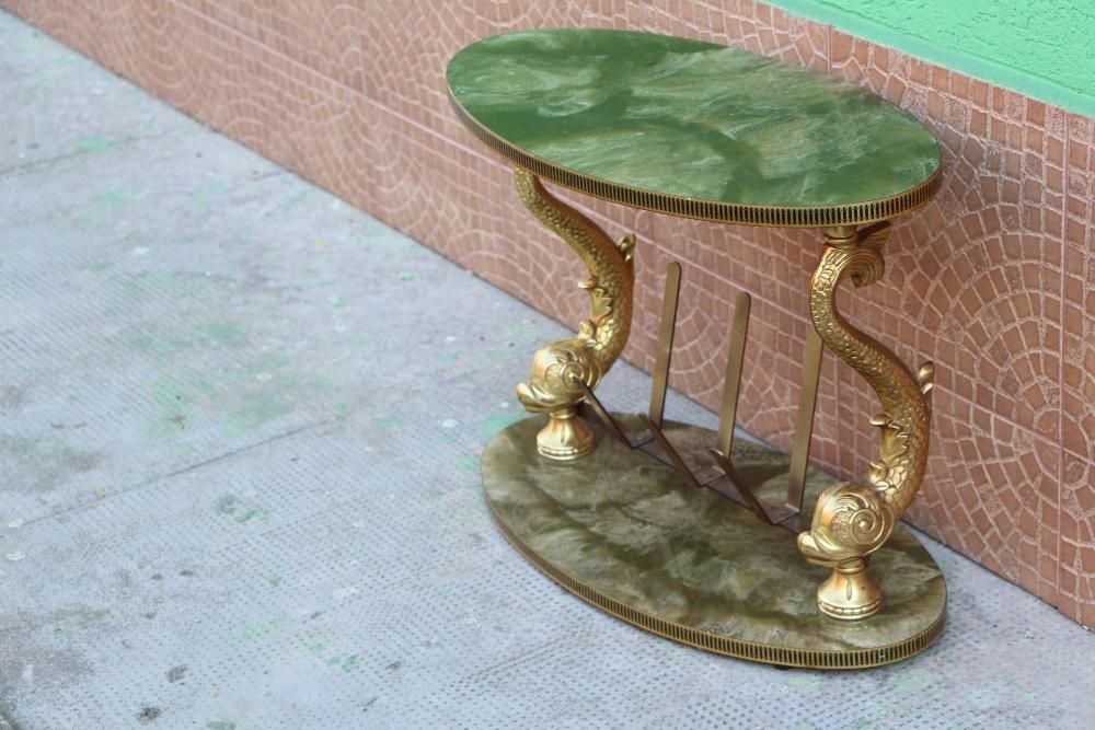 Masa din bronz veche cu pesti, crap