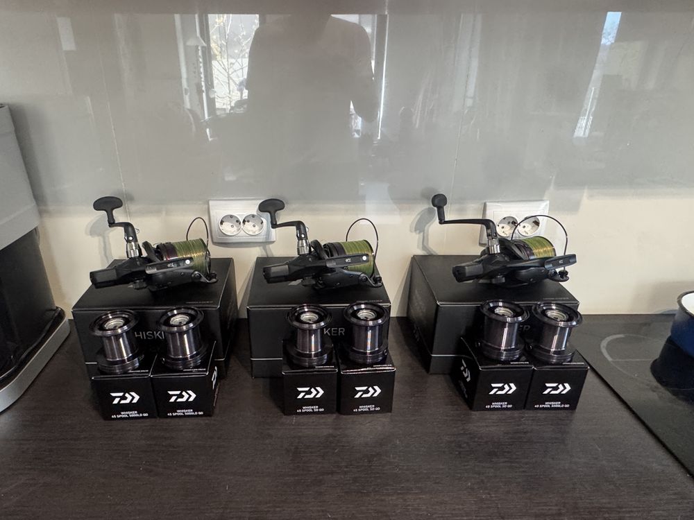 Vand mulinete Daiwa Wisker 45 SCW QD OT