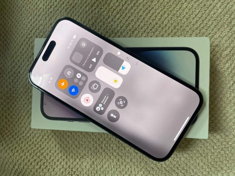 Apple 14 pro фиолетовый