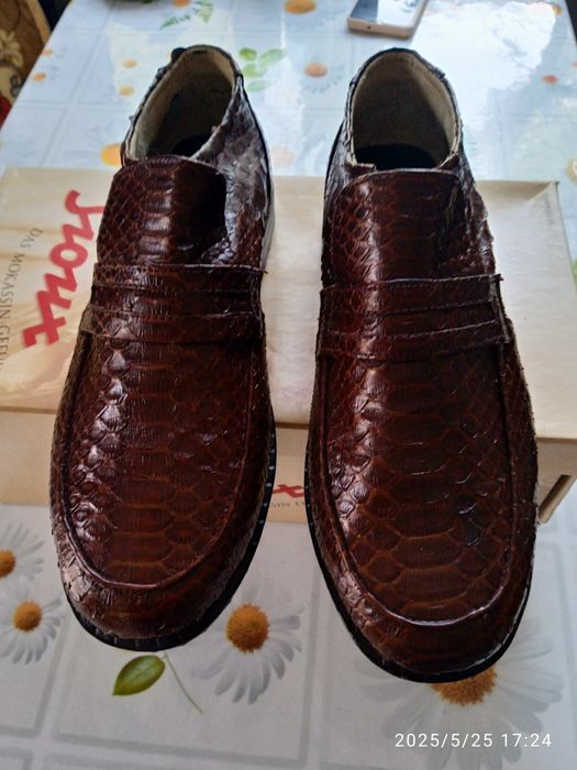 Туфли ручной работы.