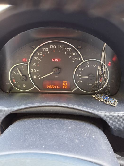 Vând Peugeot 1007 automata,  an fabricație 2005, km 146000,motor 1,6