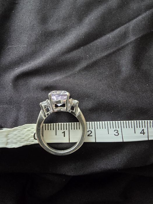 Inel masiv argint 925, piatră mare+2 laterale – model vintage elegant