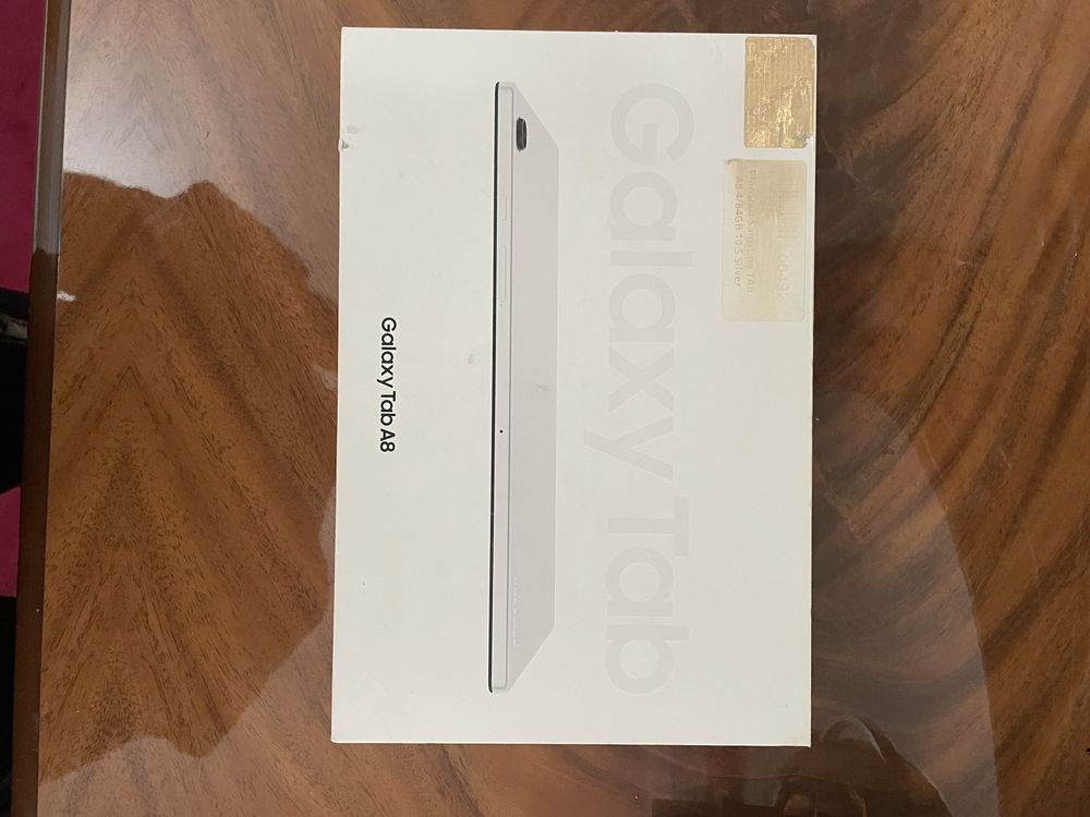 Sotiladi: Samsung Tab A8