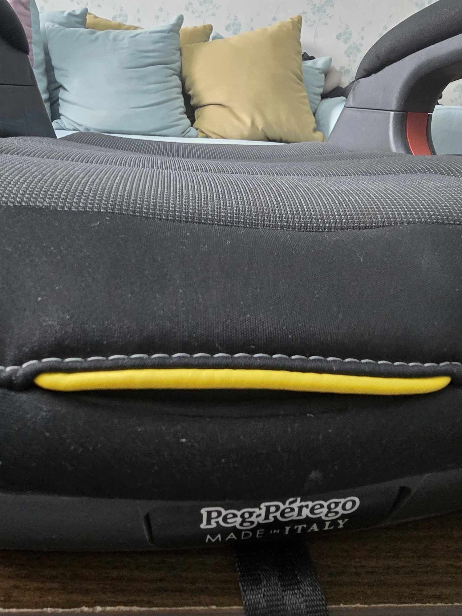 Седалка за кола peg perego