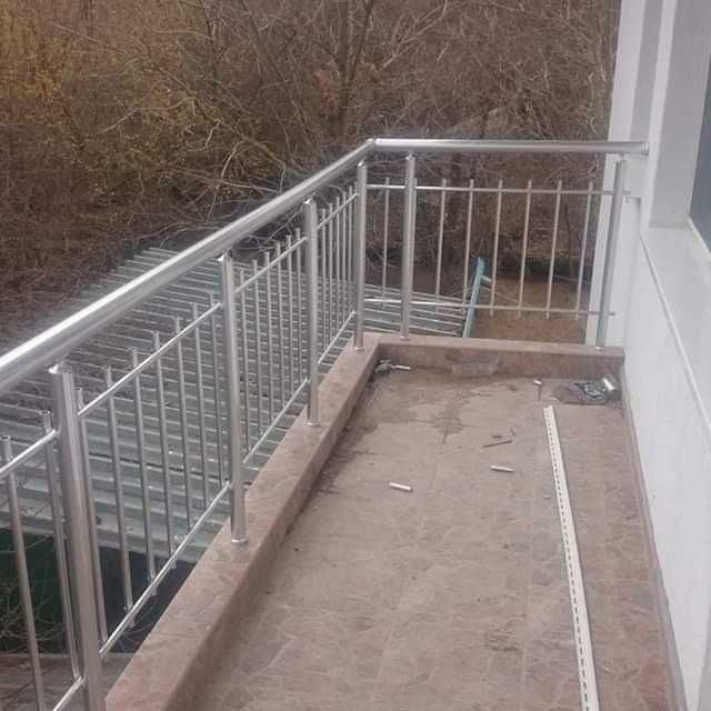 Алуминиев парапет