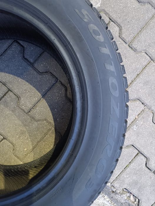 Anvelope de iarnă 215 60 16 Pirelli Winter Sottozero 3