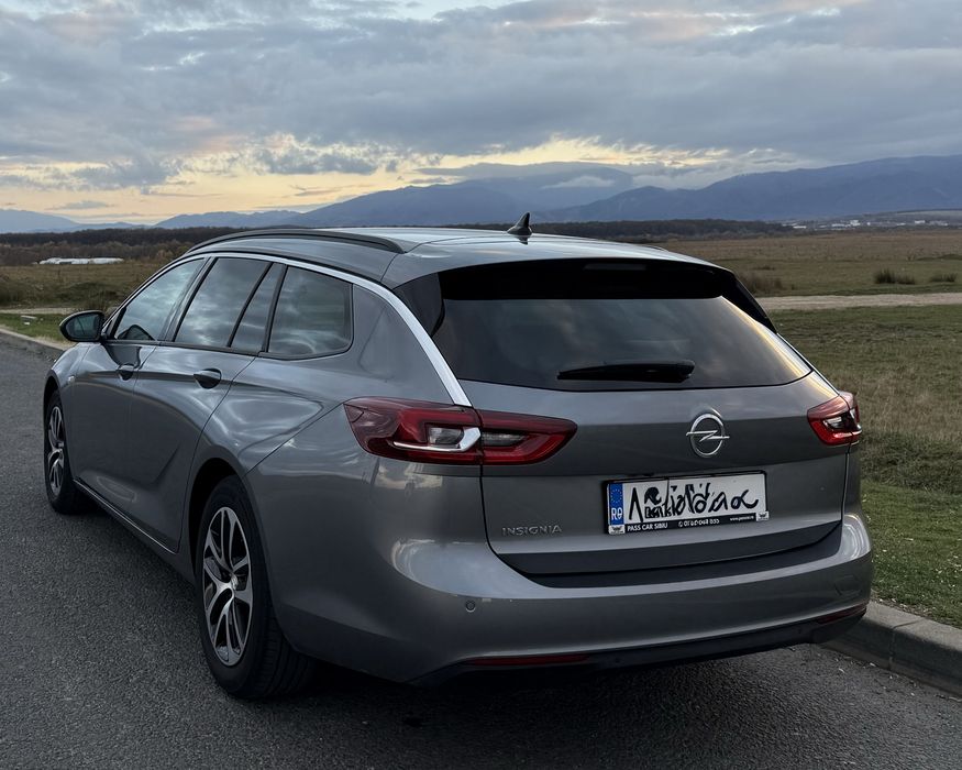 Opel Insignia 2020 diesel break 105729 km