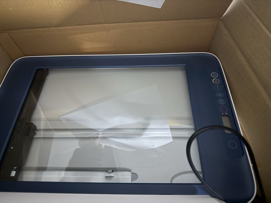 Нов принтер 3 в 1 цветен hp