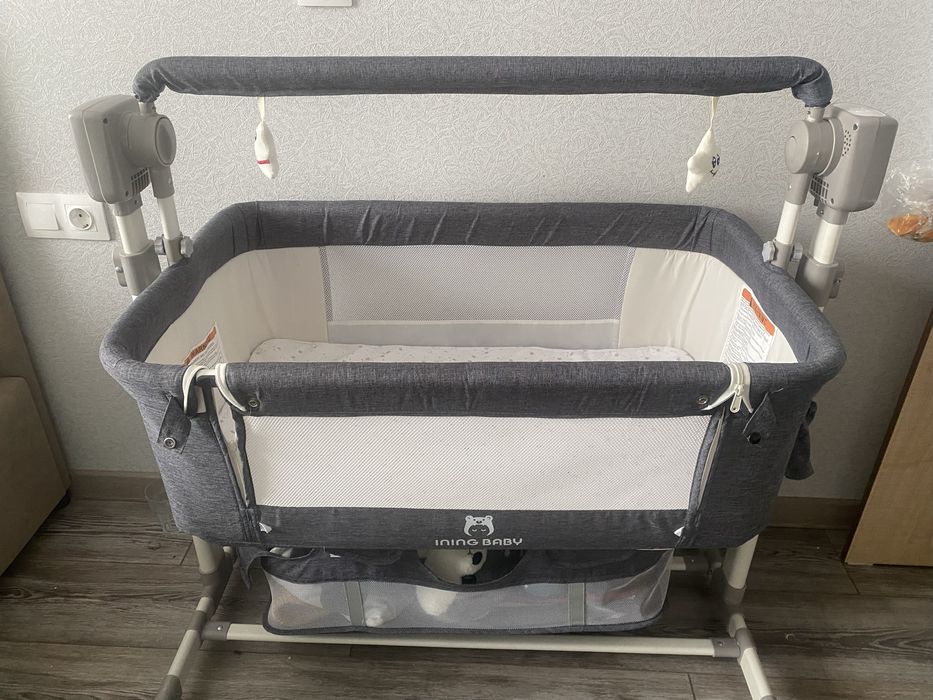 Манеж-кровать PEGAS YC043PRO, для детей от 0 до 3-х лет