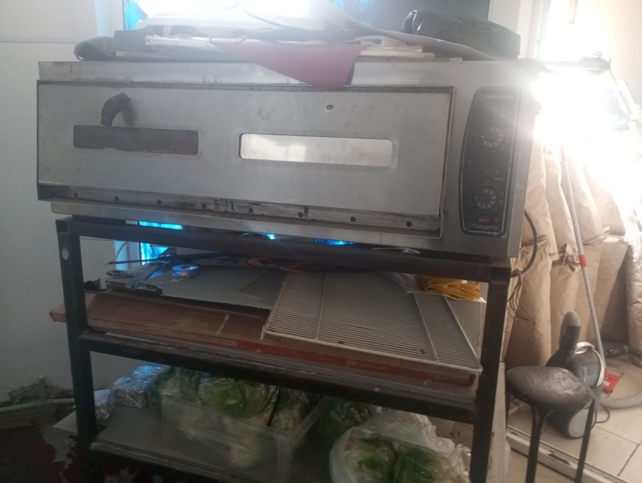 Продам оборудование для кафе