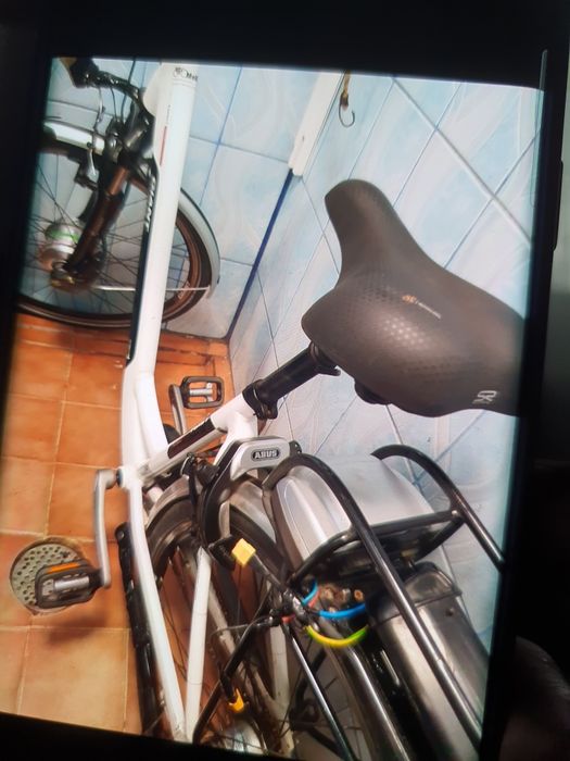 Bicicleta electrica  Giant din aluminiu