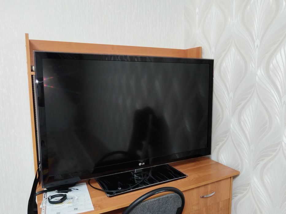 Продам телевизор