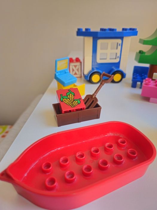 Lego Duplo Casa de vacanta pe roti a familiei, 44 piese