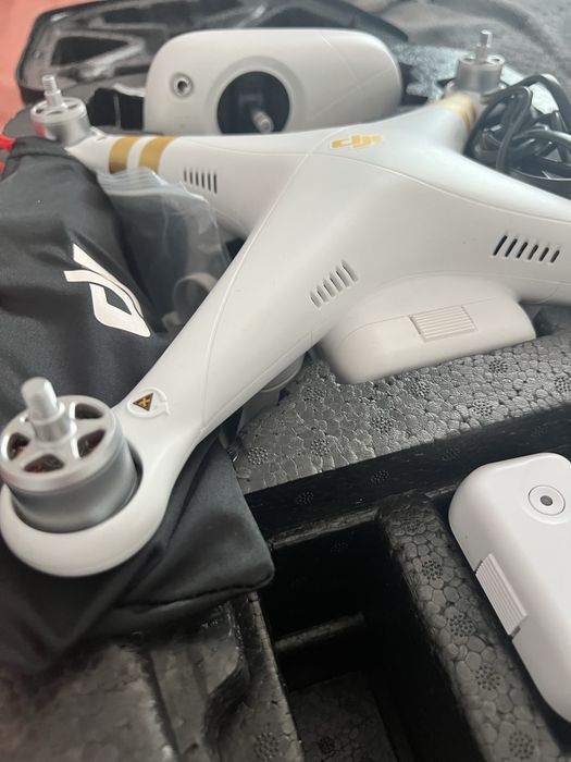 Drona dji phantom 3