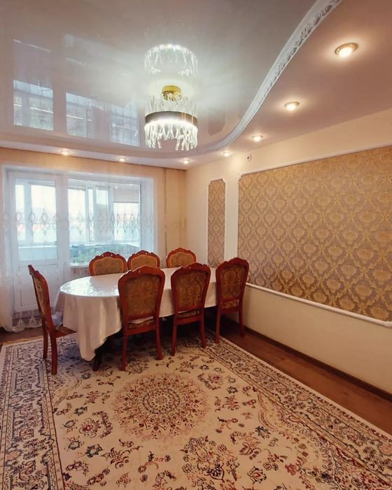 Продается 3-х комнатная квартира в центре