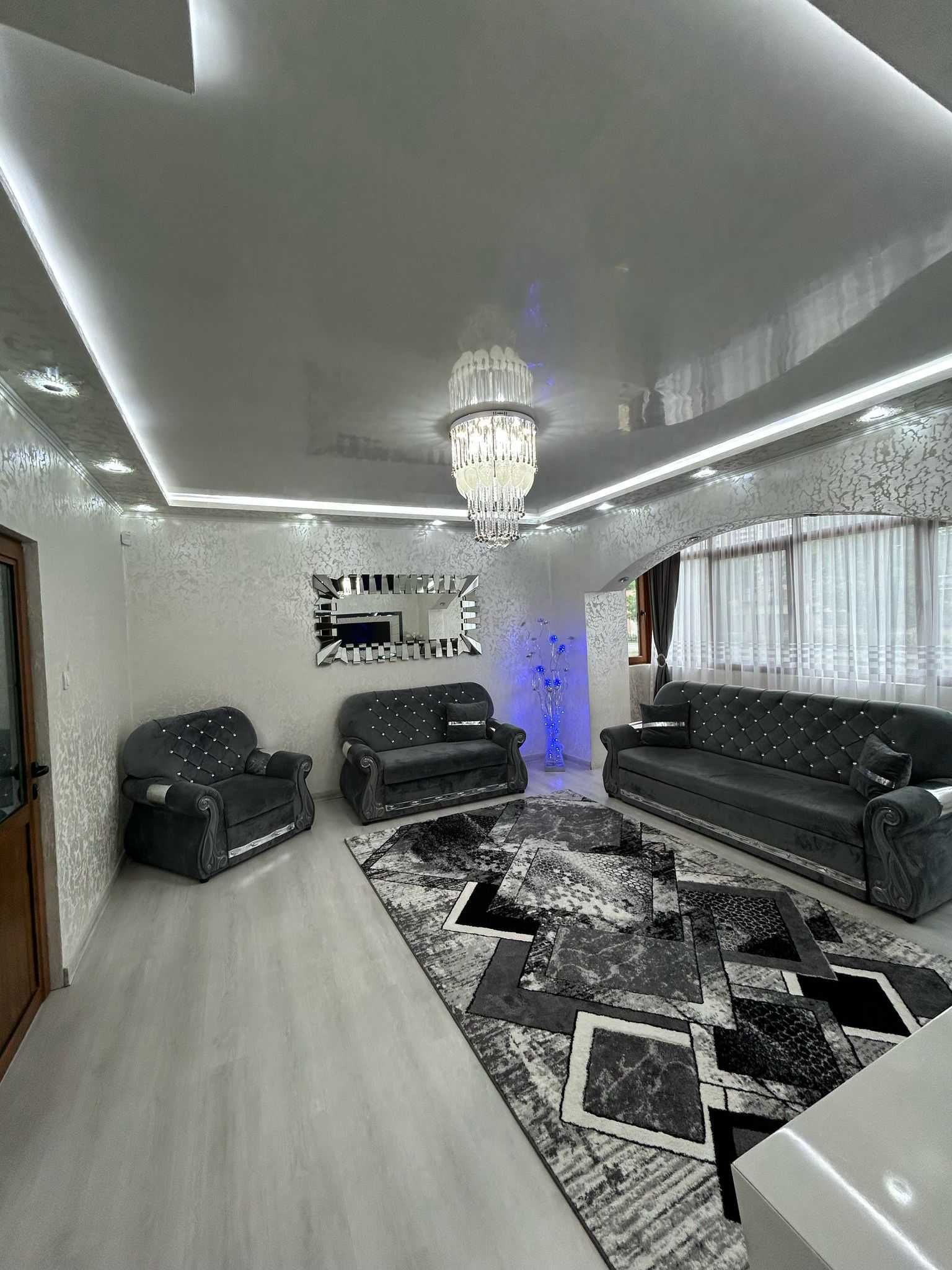 Продава се апартамент в Пловдив кв изгрев 82 кв след основен ремонт