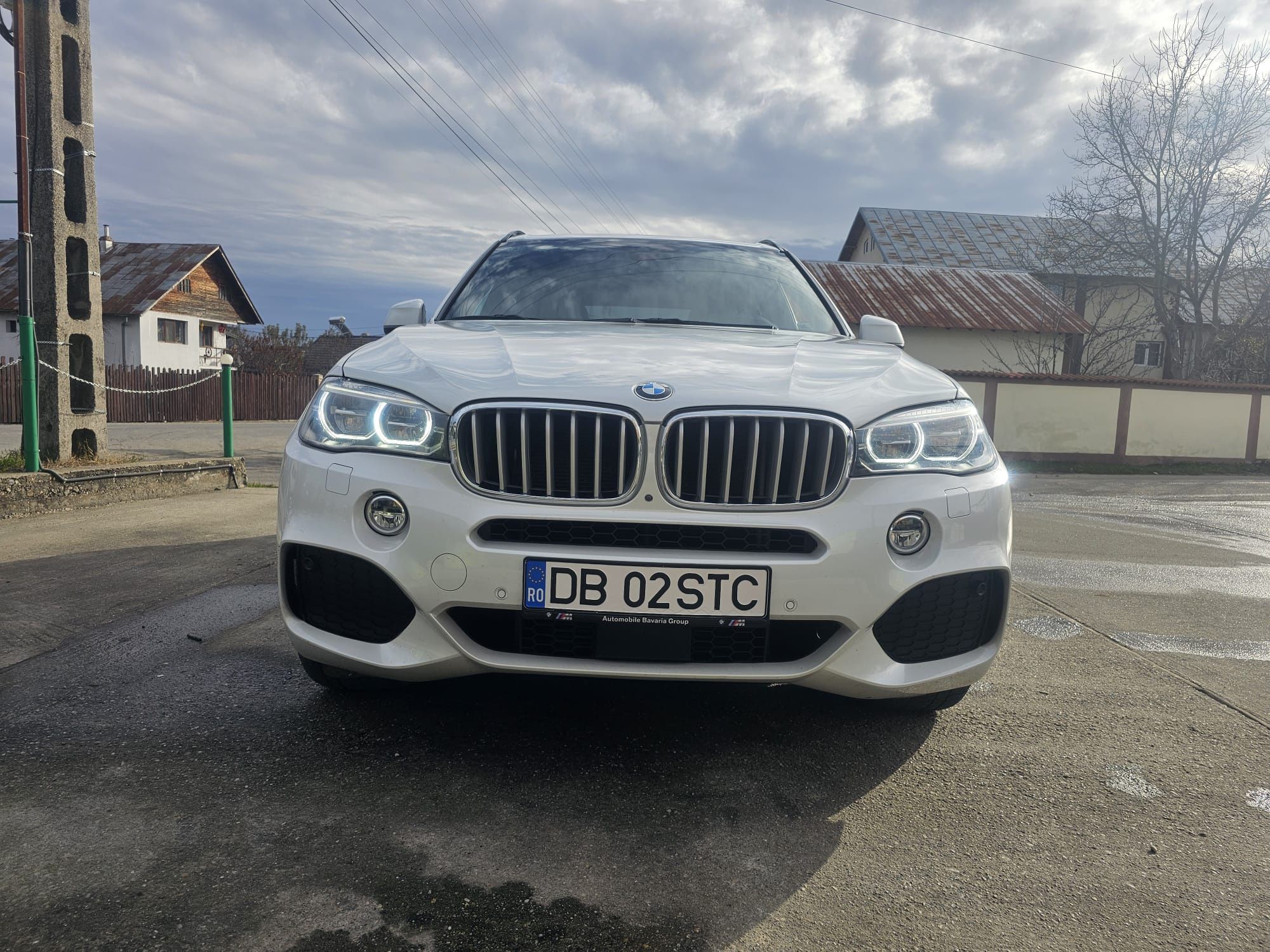 Vând BMW x5 4.0xd