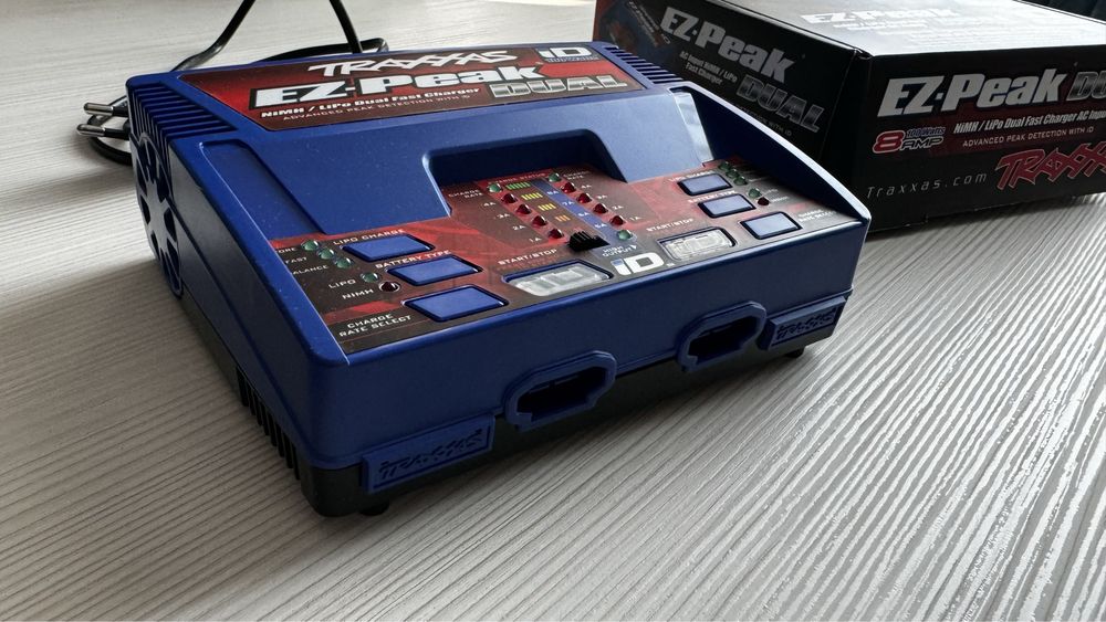 Incarcator baterii Traxxas