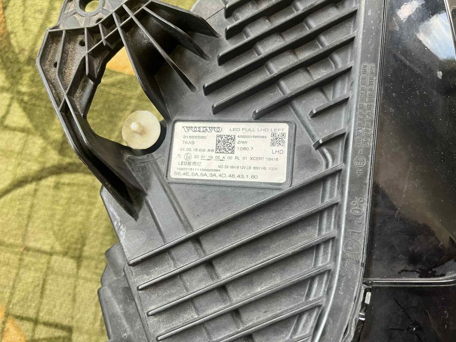 Фар за Волво Volvo xc60 2 led