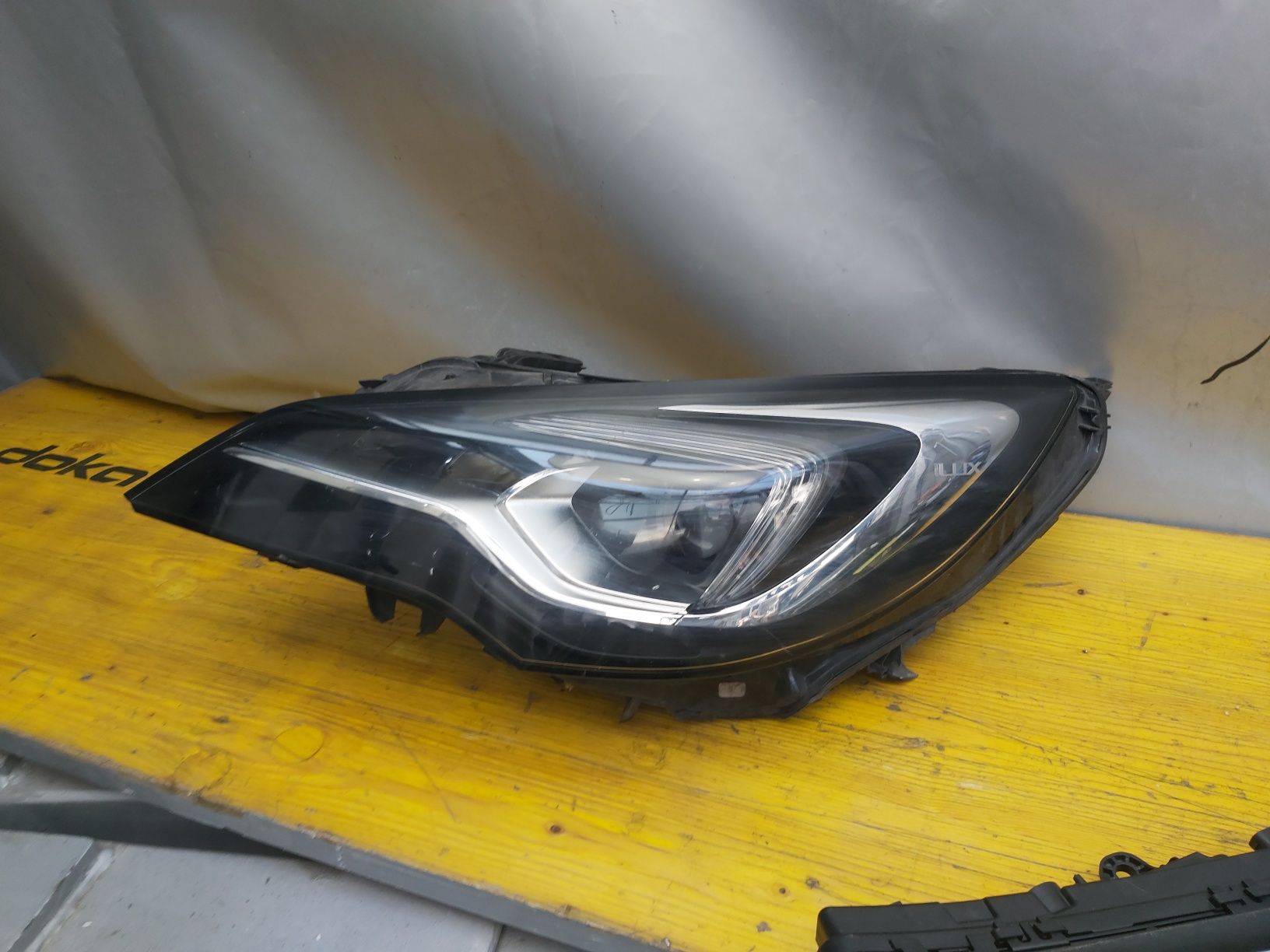 Фар опел астрa Opel Astra