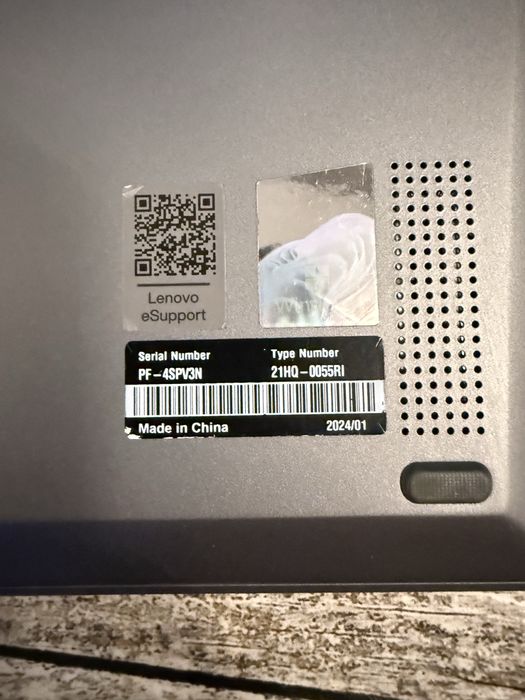 Lenovo ThinkPad X1 Yoga Gen 8 Touchscreeni7-1355U - 32GB/1TB - 14″