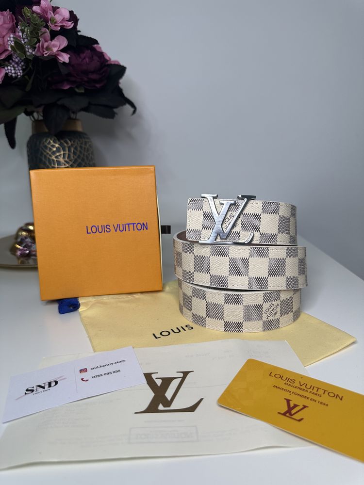 Curea Louis Vuitton piele canvas 100% cutie inclusă