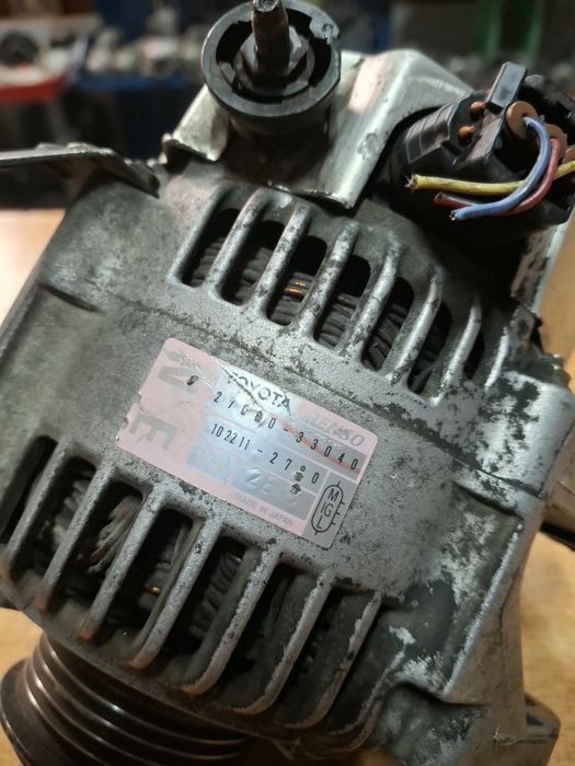Alternator Toyota Yaris Verso 1.4-4D