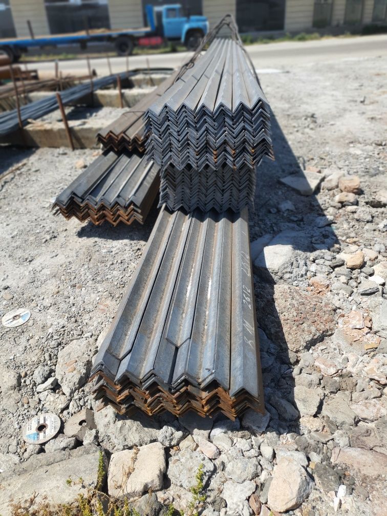 Istalgan turdagi metal mahsulotlari sotiladi 10 000