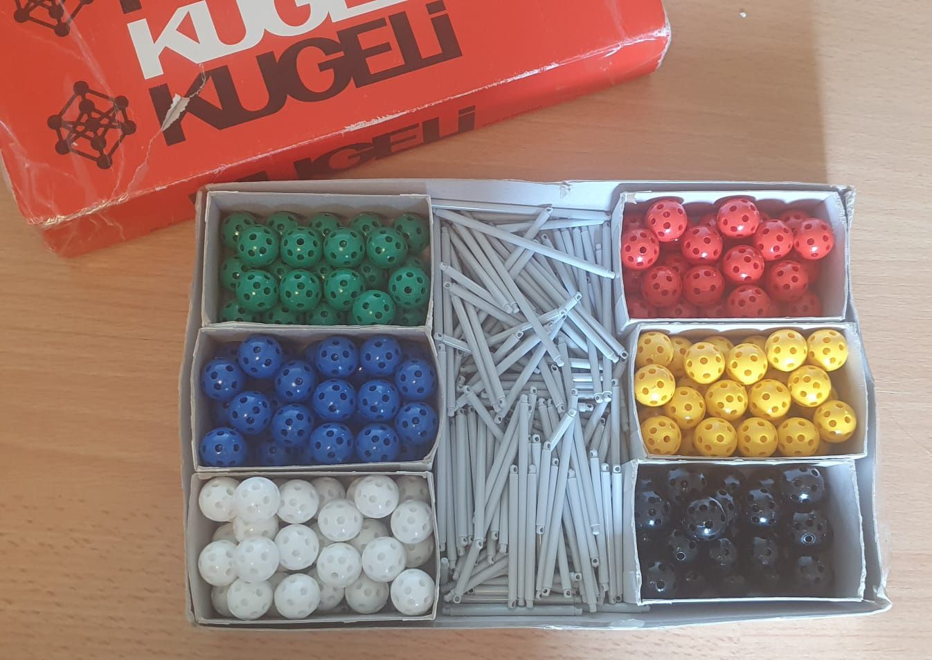 Set Kugeli de constructie si creativitate